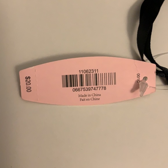 Victoria Secret Selfie Stick iPhone6 Case w/Mirror - Picture 4 of 4